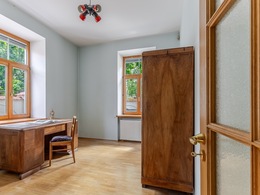 Parduodamos 408 kv.m. komercinės patalpos Jovaro g., Naujamiestyje, Vilniuje 10