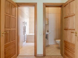 Parduodamos 408 kv.m. komercinės patalpos Jovaro g., Naujamiestyje, Vilniuje 13