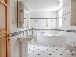 Parduodamos 408 kv.m. komercinės patalpos Jovaro g., Naujamiestyje, Vilniuje 19