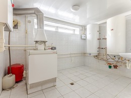 Parduodamos 408 kv.m. komercinės patalpos Jovaro g., Naujamiestyje, Vilniuje 26