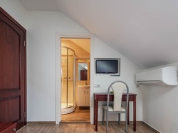 Parduodamas vandens pramogų ir poilsio kompleksas(1217.33 kvadr. m.) su 120 arų žeme ir kitais statiniais 11