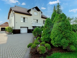 Parduodamas namas S. Nėries g. 39, Mažeikiuose, 350.00 kv.m ploto, 2 aukštai 9