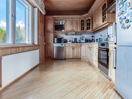 Parduodamas namas S. Nėries g. 39, Mažeikiuose, 350.00 kv.m ploto, 2 aukštai 24