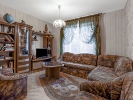 Parduodamas namas S. Nėries g. 39, Mažeikiuose, 350.00 kv.m ploto, 2 aukštai 18