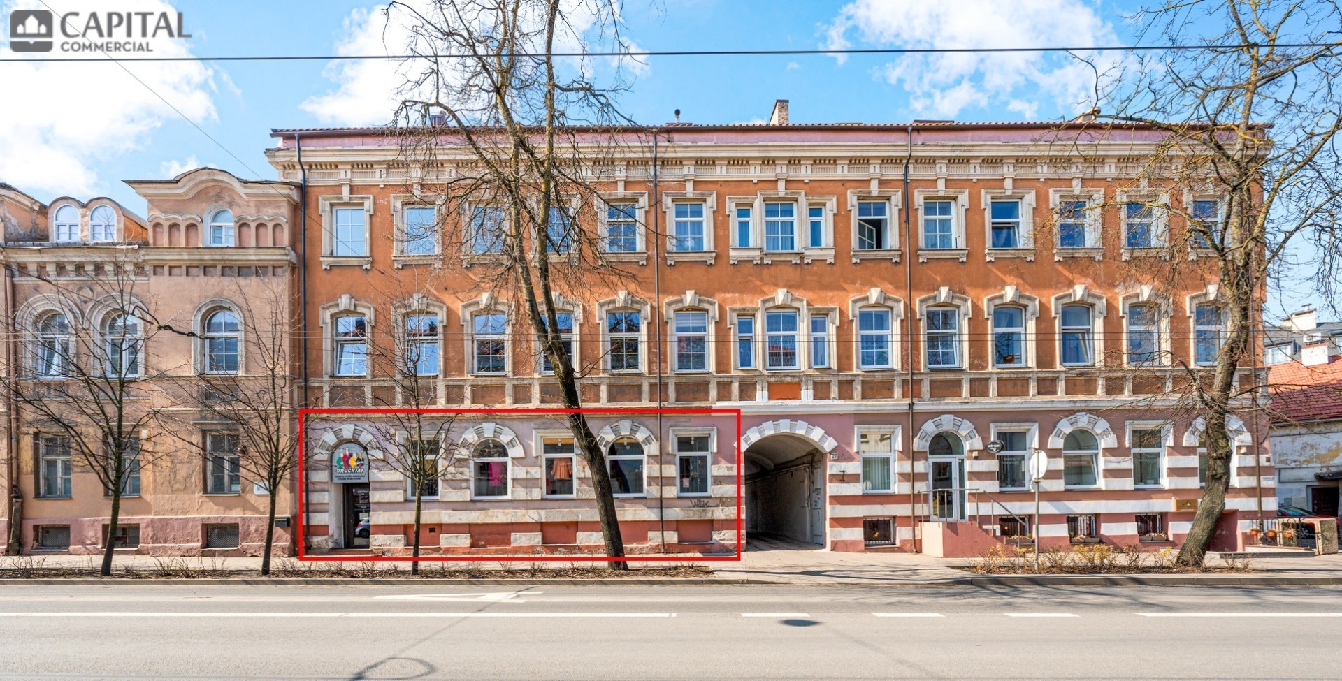 Parduodamos 140 kv.m prekybos/paslaugų patalpos Pylimo/Vingrių g., Senamiestyje, Vilniuje