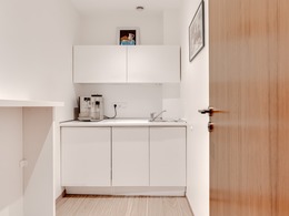72 m² patalpos su atskiru įėjimu Ozo parke – idealu verslui arba išskirtiniam būstui! 20