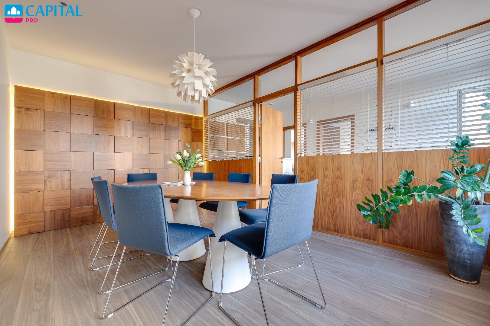 72 m² patalpos su atskiru įėjimu Ozo parke – idealu verslui arba išskirtiniam būstui!