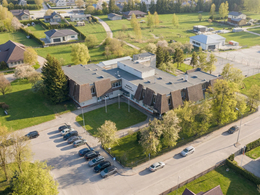 Išnuomojamos patalpos Rumšiškių centre, nuo 100 iki 900 kv.m su 41 aru žemės 3